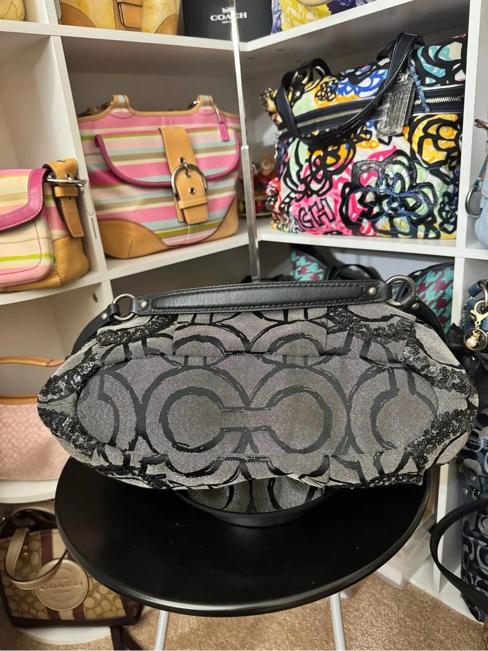 Coach satchel signature